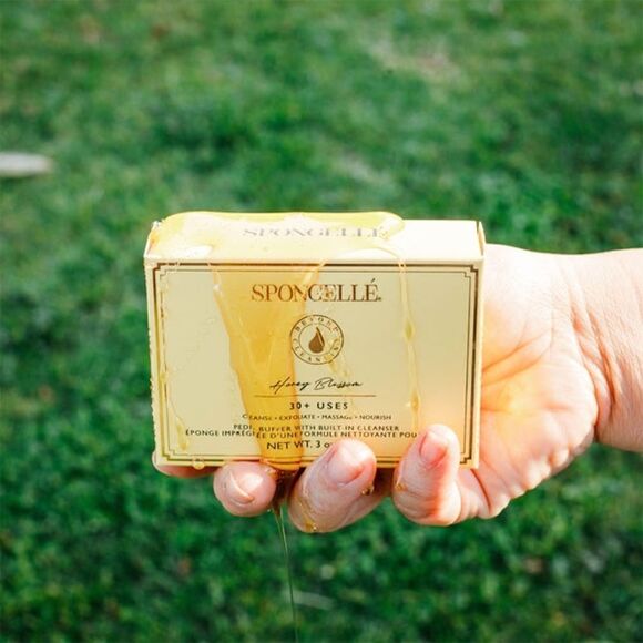 Spongelle Pedi-Buffer - Honey Blossom - Picture 4 of 5